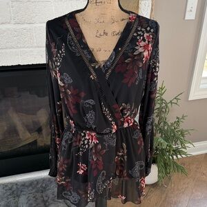 Gimmicks by BKE Black and Burgundy Floral Wrap Blouse